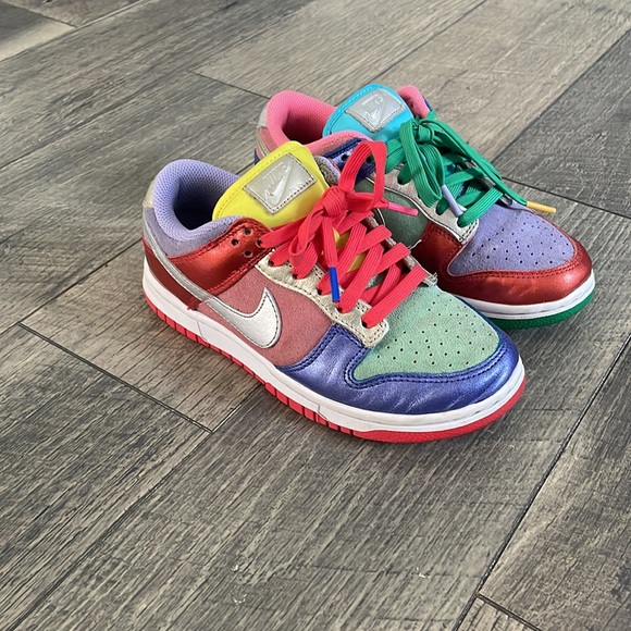 (WMNS) Nike Dunk Low 'Sunset Pulse' DN0855-600 - Picture 3 of 8